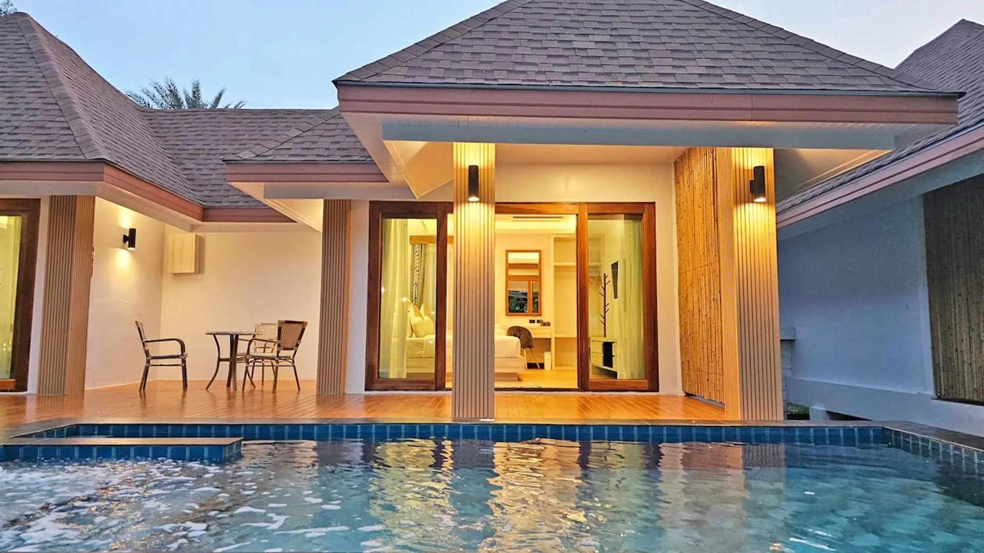 U Rip Resort Phi Phi Hotel Пхипхи